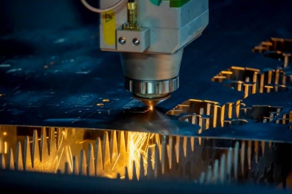 5 Types of Laser Cutting in Metal Manufacturing