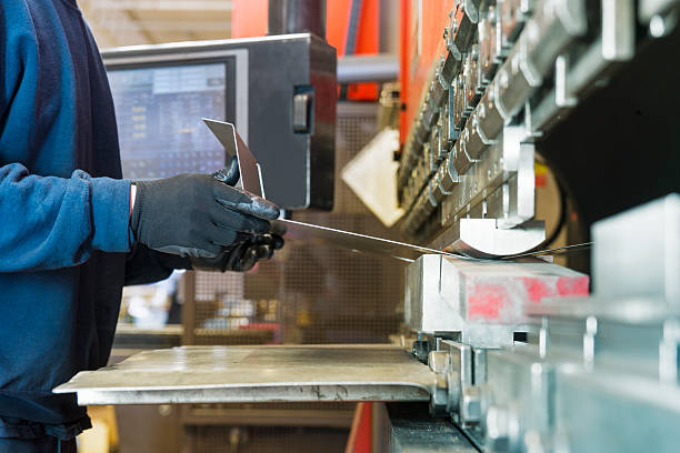 Get to know Swivel Bending in the Metal Manufacturing Industry
